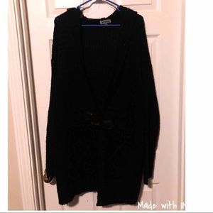 Size 2x/3x crochet sweater with loop hook button